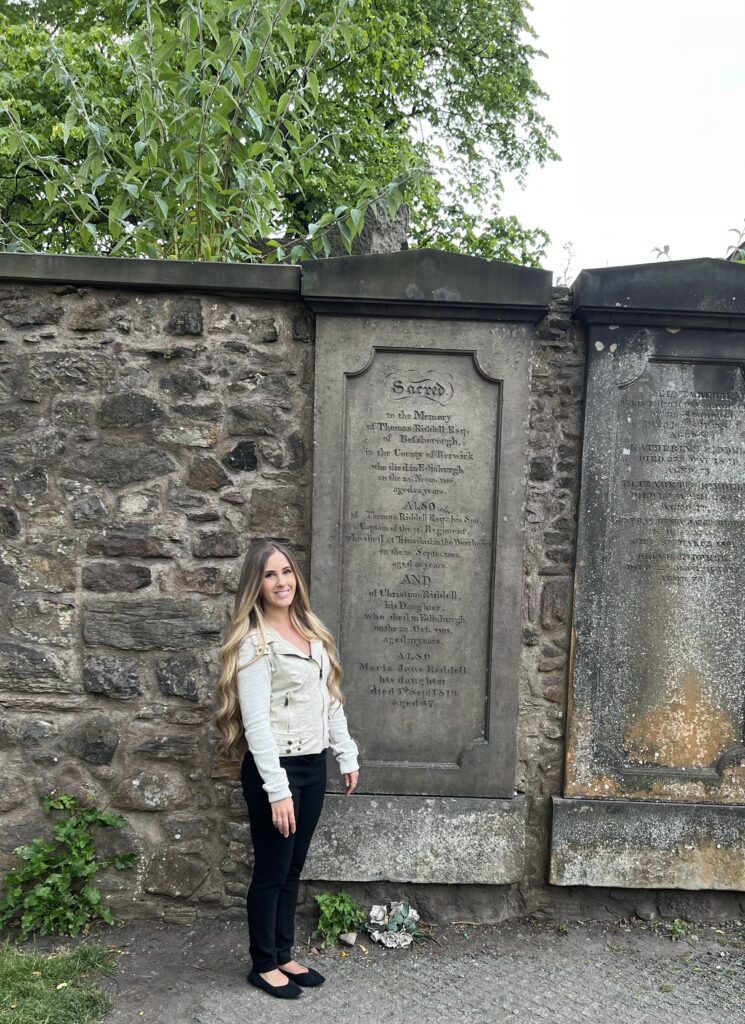 Thomas Riddell's grave